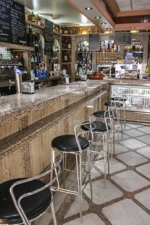 Hostal El Emigrante Дос-Эрманас Экстерьер фото