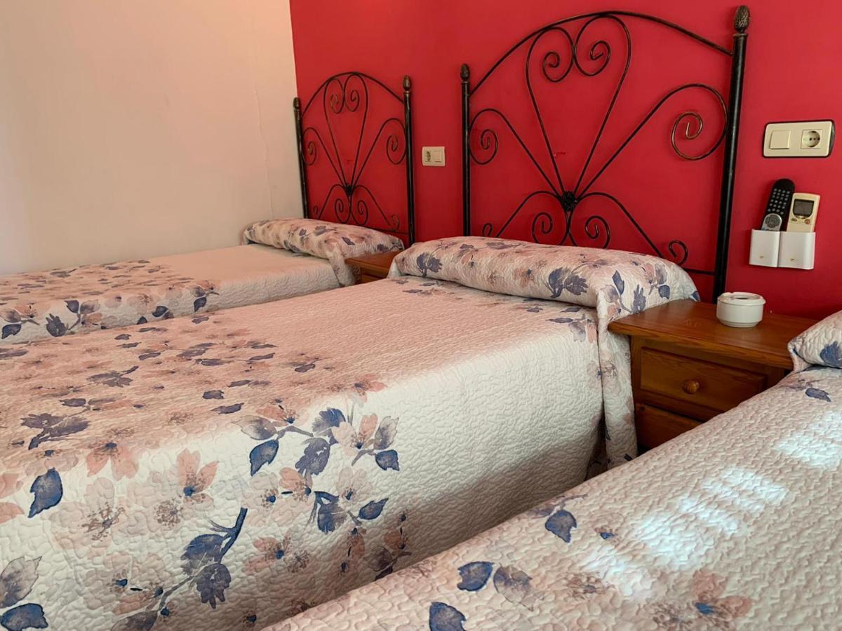 Hostal El Emigrante Дос-Эрманас Экстерьер фото