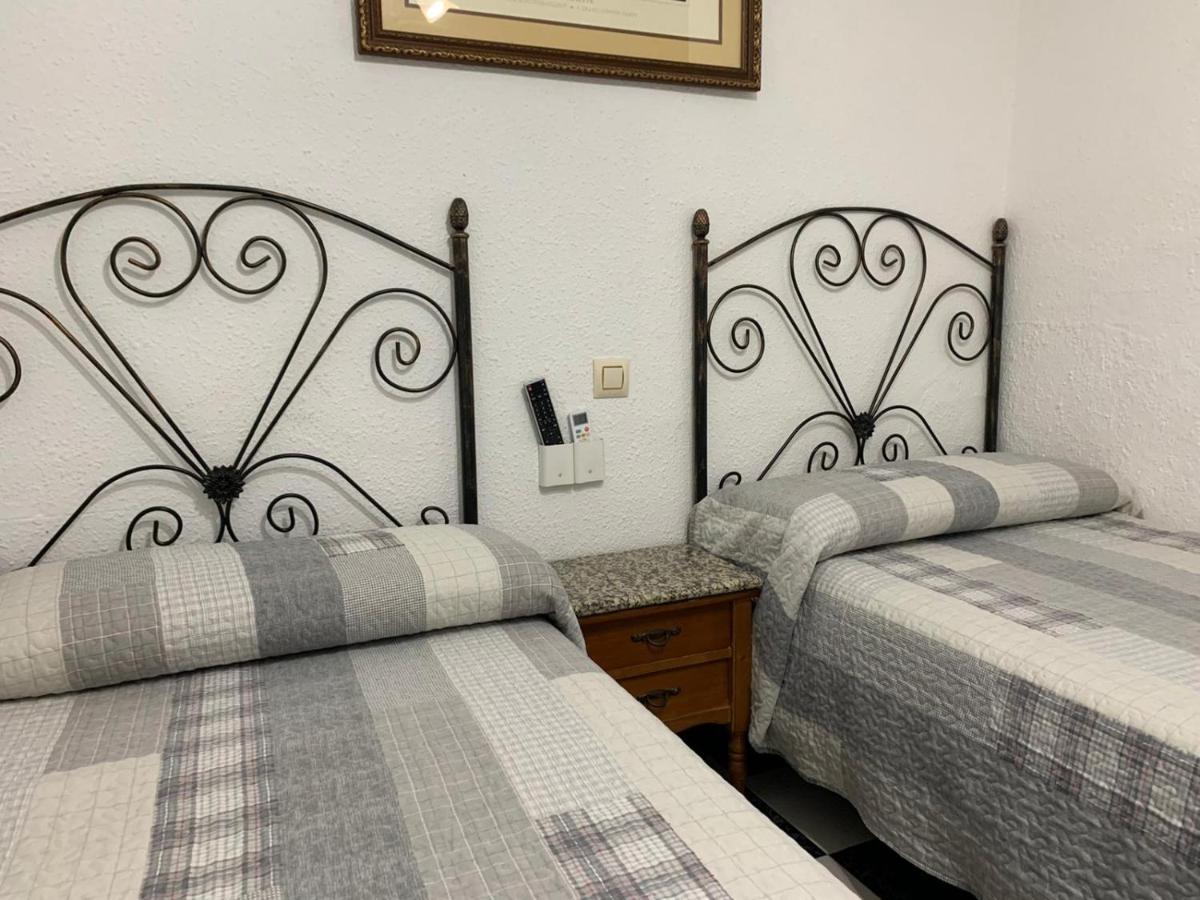 Hostal El Emigrante Дос-Эрманас Экстерьер фото